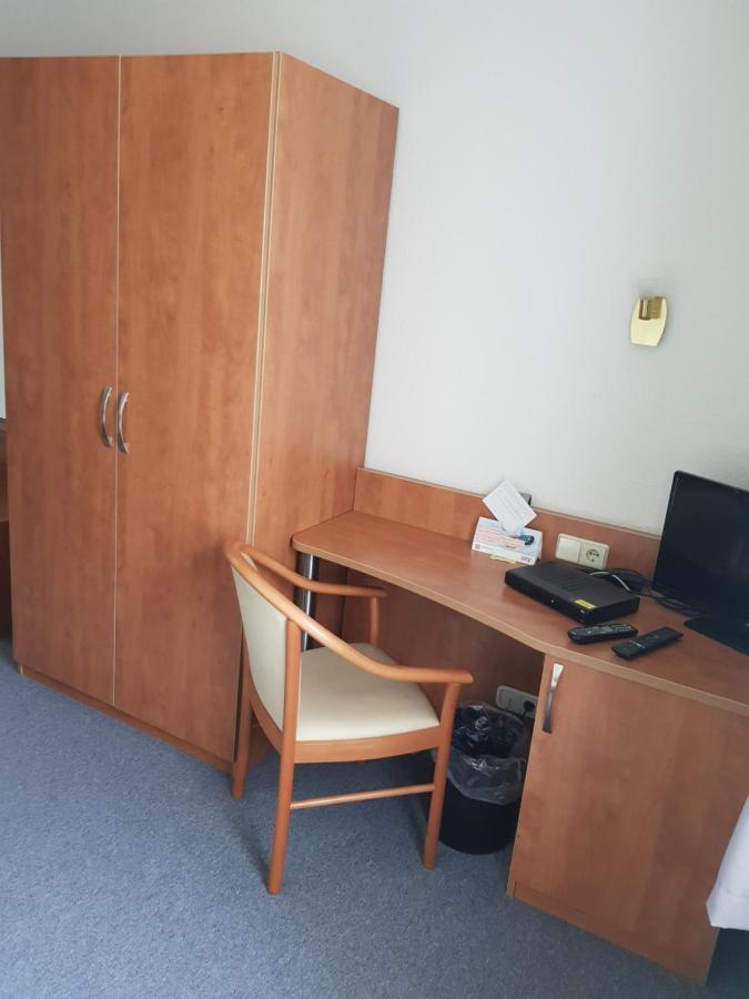 Hotel Zur Altstadt Calbe Kültér fotó