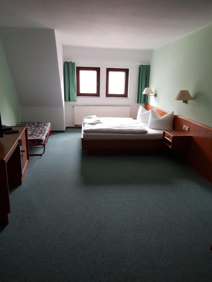Hotel Zur Altstadt Calbe Kültér fotó