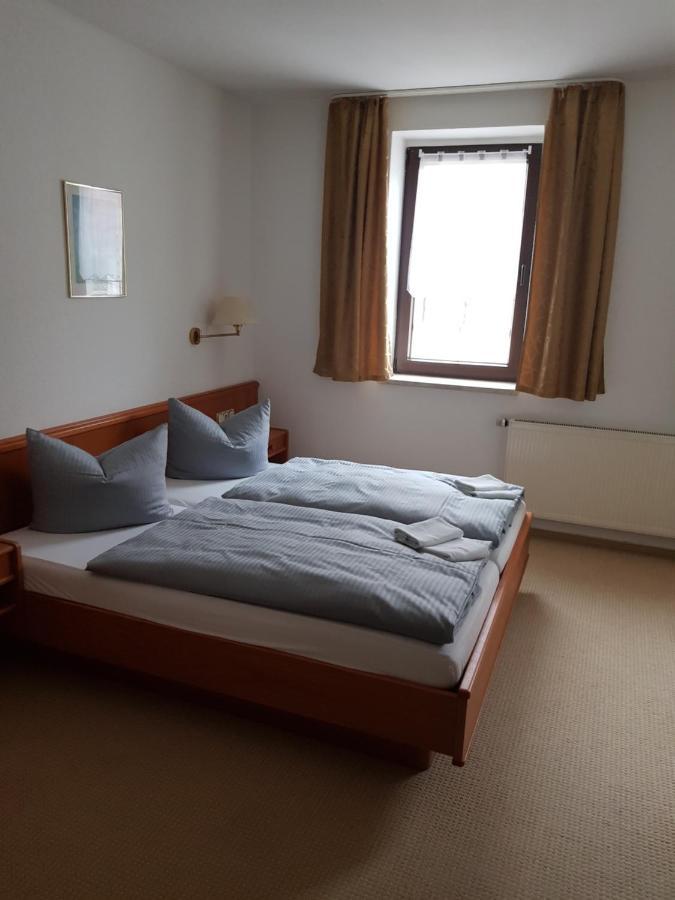 Hotel Zur Altstadt Calbe Kültér fotó