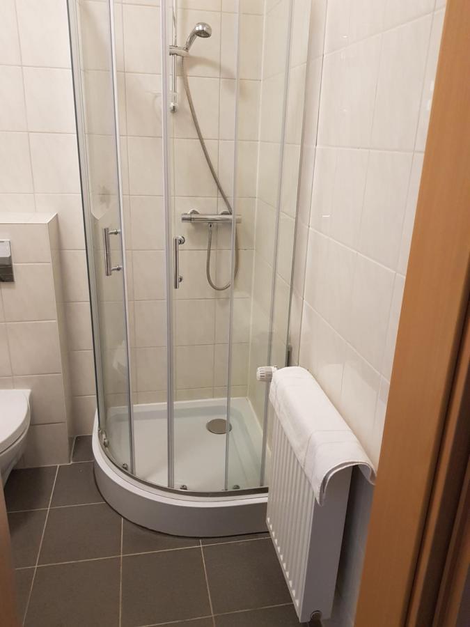 Hotel Zur Altstadt Calbe Kültér fotó